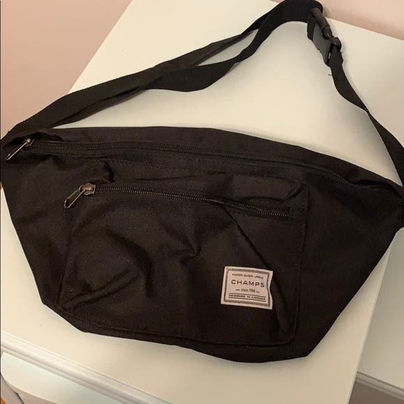 Champs Handbags - 2/$30 ✨ CHAMPS FANNY PACK 😎
